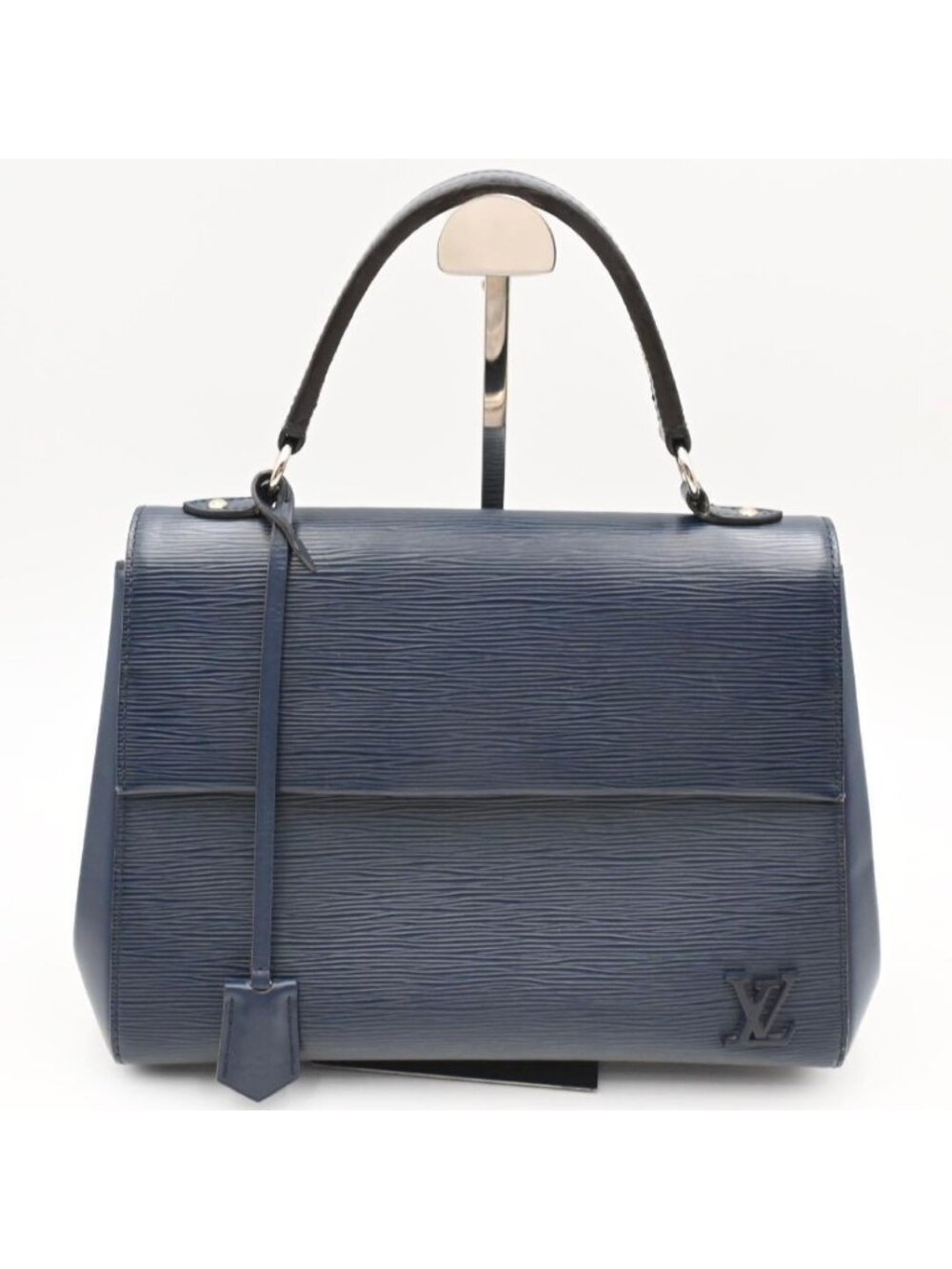Louis Vuitton Epi Handbag Cluny MM Indigo Blue Leather